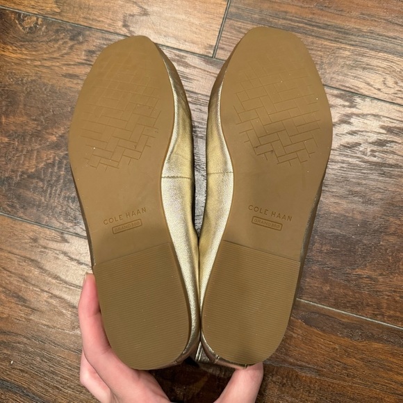 NEW! Cole Haan Gold York Soft Ballet Flat - Size 5.5 - Picture 8 of 8